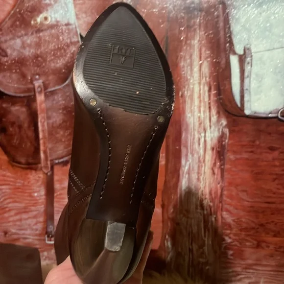 Frye leather boots - Picture 3 of 8